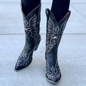 OLD GRINGO HITCHCOCK BLACK VESUVIO STUDDED SKULL 13" LEATHER BOOTS